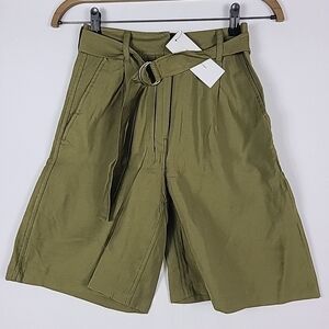 NEW French Connection Brekhna Drape Bermuda Shorts in Lizard Green Sz 4 MSRP $98